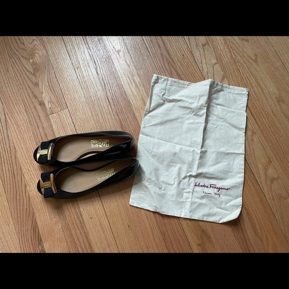 Selvatore Ferragamo Ninna Flats Black - Picture 6 of 7